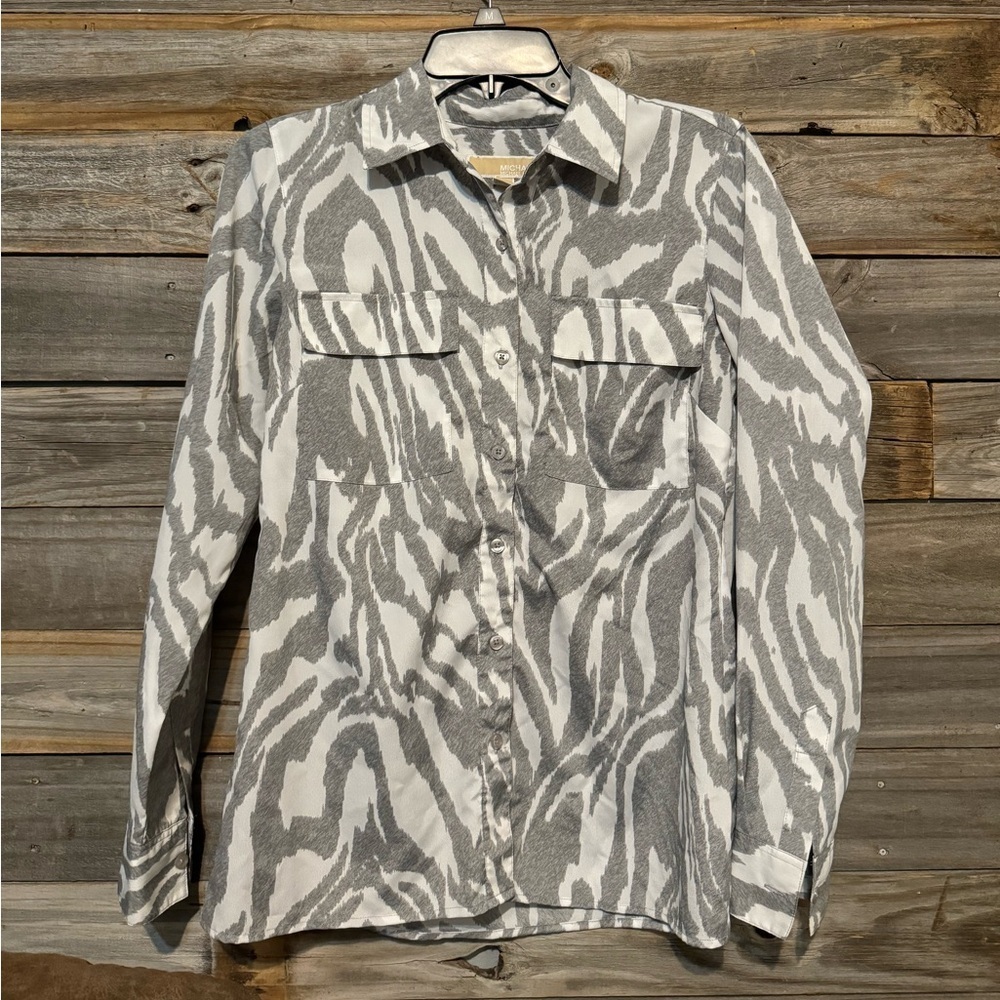 MK Michael Kors Gray White zebra print long sleeve button front top